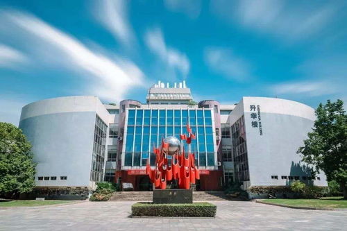 這5所大學(xué)合并學(xué)校眾多,中南大學(xué)實(shí)力大增,吉大卻不見起色