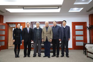 各級(jí)領(lǐng)導(dǎo)春節(jié)前夕看望慰問(wèn)我所院士和所長(zhǎng)