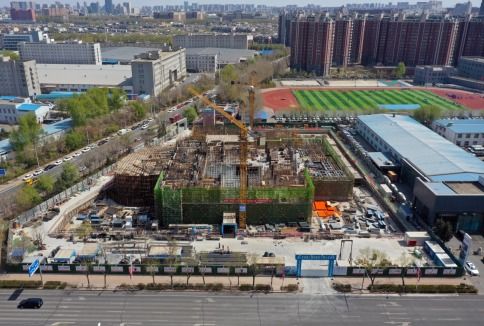 奏響項目建設(shè)強(qiáng)音 激發(fā)高質(zhì)量發(fā)展張力——長春新區(qū)開展項目集中開工巡檢活動